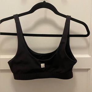 COPY - Vuori sports bra